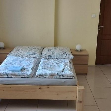 Zimer Mit Bad In Swineminde Polen # 塞巴特黑灵斯多夫 外观 照片